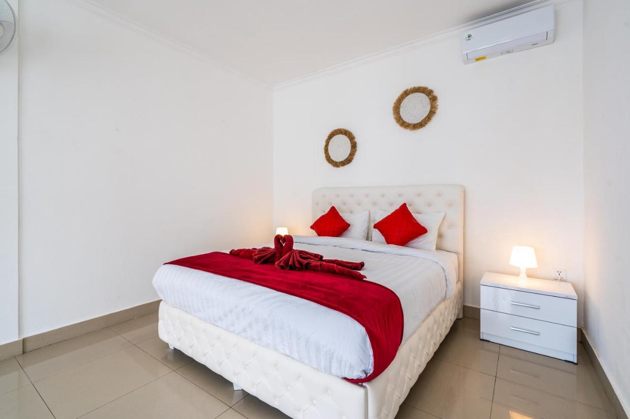 Luxury Minimalist Villa White Angel In Seminyak Exterior foto