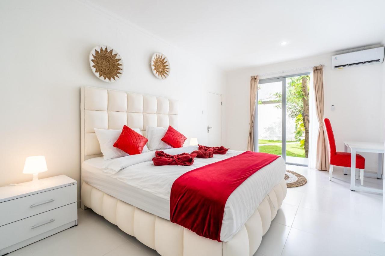 Luxury Minimalist Villa White Angel In Seminyak Exterior foto