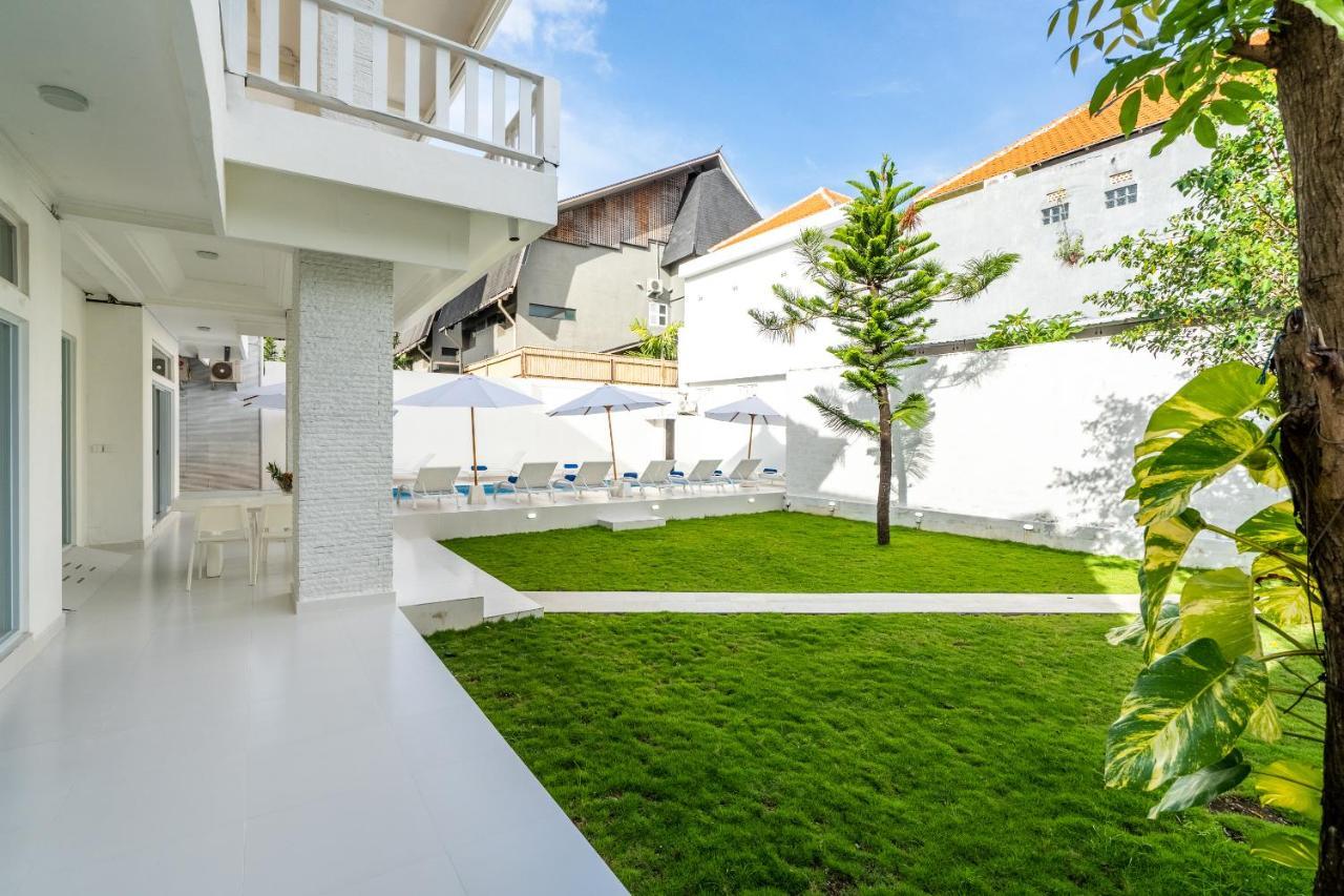 Luxury Minimalist Villa White Angel In Seminyak Exterior foto